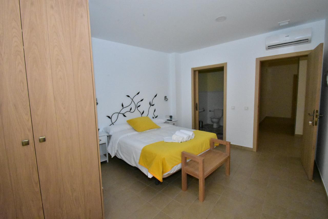 Habitación adaptada para personas con movilidad reducida - Cama grande